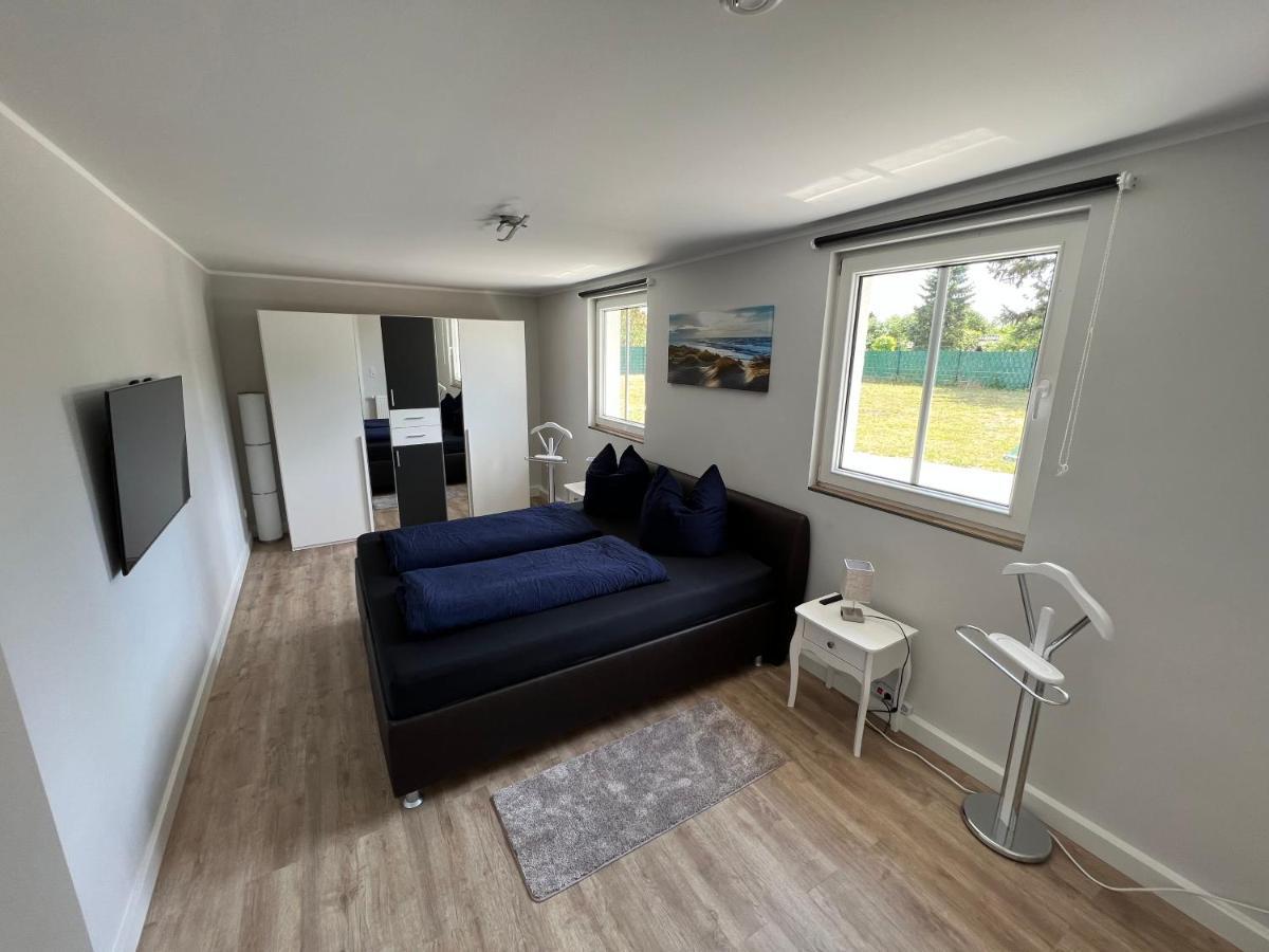 Bungalow 4 Schlafzimmer 8 Personen Parkplatz Grundstueck Garten Lipsk Zewnętrze zdjęcie